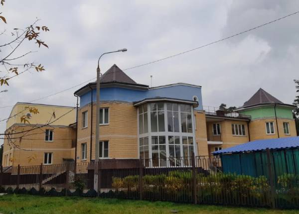 Фасадное остекление детского сада в Реутове Фасадное остекление детского сада в Реутове